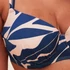 Triumph bikini közelkép a formázott kosárról